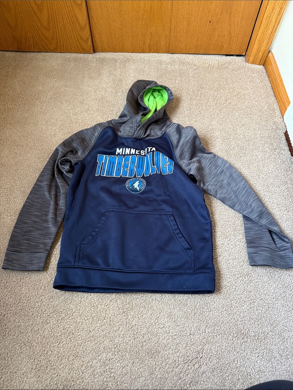 Minnesota Timberwolves Boys' Navy & Gray Hooded Pullover